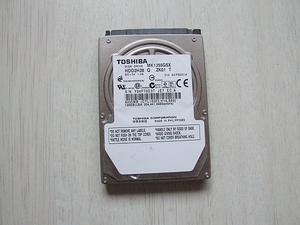 ☆ TOSHIBA MK1255GSX 9.5mm 2.5インチHDD 120ＧＢ（ジャンク） ☆20231003