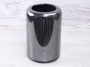 Aランク Apple MacPro(Late2013) Intel Xeon E5 1620v2(4コア)3.7Ghz メモリ32GB SSD256GB D300×2