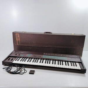 YAHAMA　ヤマハ　 シンセサイザー　DX7　ヤマハ専用ハードケース付き　楽器　レトロ　希少