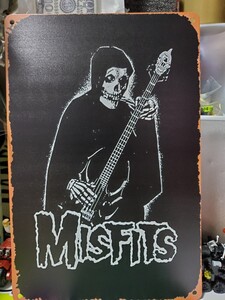 MISFITS★ブリキ看板★ヴィンテージメタルサインボード★ミスフィッツグッズ★アメリカン海外雑貨★ガレージや自室に★