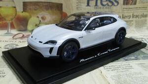 ★レア絶版*ディーラー限定*SPARK*1/18*Porsche Mission E Cross Turismo 2018 ホワイトグレー*ポルシェ