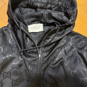 ●Gucciグッチ黒OfftheGridフーディジャケット