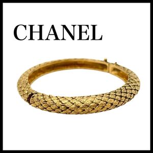 CHANEL シャネル　ヴィンテージ ブレスレット ジャンク ゴールド アクセサリー