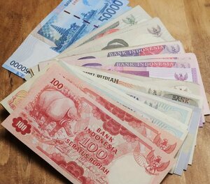 y_5) インドネシア　外国紙幣　ルピア　合計：625,400ルピア　INDONESIA RUPIAH ◯まとめて◯　大量