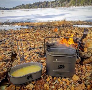 ☆売り切り！日本未発売　Heavy Cover Military Style Titanium Mess Kit　チタン　チタニウム　飯盒　ブッシュクラフト　ヘビーカバー☆