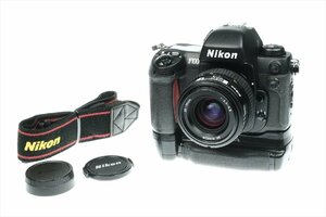 ニコン Nikon F100 ＋ AF NIKKOR 35-70mm 1:3.3-4.5 LENS レンズ MB-15 マルチパワーバッテリー 一眼レフフィルムカメラ 動作確認済 4405bc