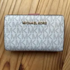 マイケルコース MICHAEL KORS 財布