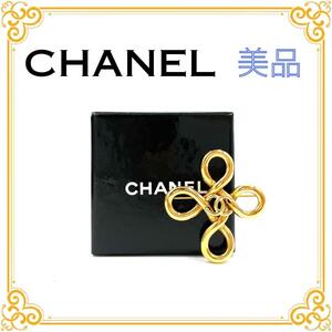 CHANEL シャネル ココマーク クローバー 1275 ブローチ レデイース ゴールド 美品 アクセサリー ブランド 小物 おしゃれ 美品 フォーマル