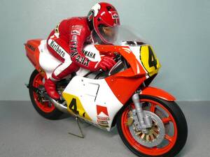 TAMIYA 1/12 YAMAHA YZR500(OW70) &KENNY ROBERTS プラモデル組み立て完成品