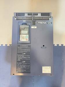 FRN30VG1S-2J ほぼ未使用　富士電機 インバータ 36Y3-17