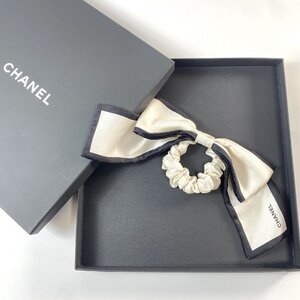 【中古】美品 シャネル CHANEL レディース ココマーク カメリア リボンシュシュ 箱付き