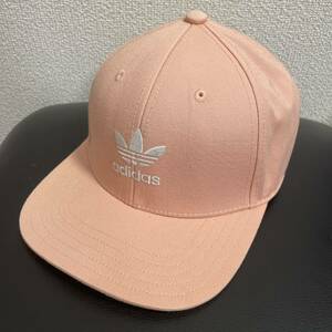 【トレンドアイテム・美品】adidas アディダス キャップ　帽子