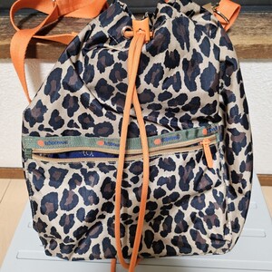 LeSportsac×MUVEILミュベールコラボ　ヒョウ柄バッグ