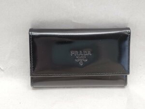 訳あり PRADA プラダ エナメル キーケース 6連 ブラック