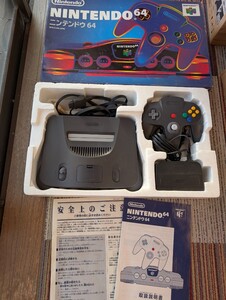 1円スタート 現状品 ゲーム機本体 任天堂 ニンテンドウ64 箱 説明書　箱説　 NUS-001　 NINTENDO64　 ニンテンドー64　 N64　 ロクヨン