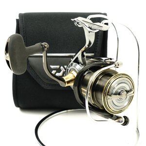 実釣未使用 Daiwa ダイワ 18 イグジスト 4000C SLPWORKS セミオーダーシステム [K5473]