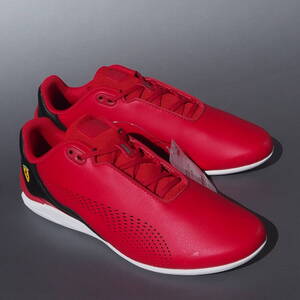 デッド!! US8.5 /26.5cm 新品 PUMA FERRARI DRIFT CAT DECIMA フェラーリ ドリフトキャット 赤 ドライビングシューズ 