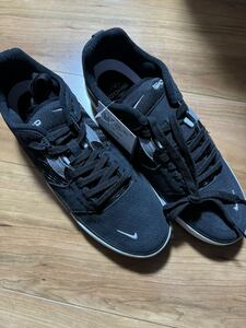 【新品未使用未着用タグ付き】Ishod Wair × Nike SB Black/White/Dark Grey サイズ:US8.5 26.5㎝