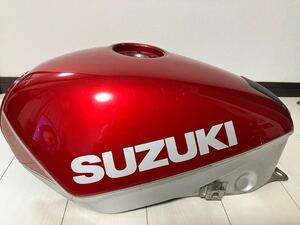 ★☆GSX250S 刀 カタナ タンク SUZUKI スズキ GJ76A 250 400 純正 赤 当時物☆★