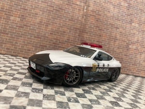 1/24 日産 フェアレディZ RZ34 警視庁 パトカー 完成品