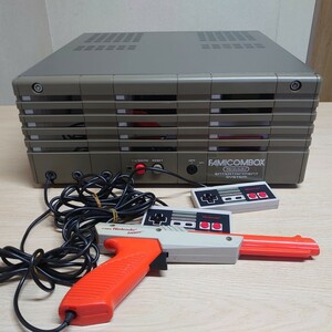 任天堂 ファミコンボックス 業務用ファミコン Nintendo FAMICON BOX 当時物 昭和レトロ