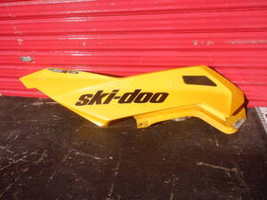 Ski doo 13 XM SUMMIT X　163 800R ETEC ①　シュラウド　ボンネット　フード　左