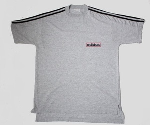 【adidas】アディダス　Tシャツ　３本ライン入り　グレー　スポーツブランド　古着　S　半袖　オールド