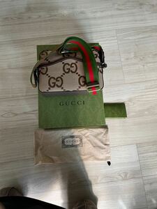 GUCCI ショルダーバッグ