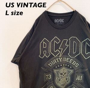 US古着　半袖Tシャツ　AC/DC バンT ビッグプリント　男女兼用　Lサイズ　ユニセックス　大きいサイズ　プリントロゴ　バンドTシャツ