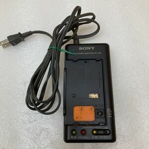 WM4803 SONY AC-S10 充電器 アダプターSONY ハンディカム 充電器　通電確認済　現状品　0112