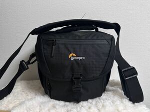 Lowepro Nova 170 AW II カメラバッグ 黒