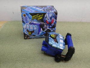 098-W17) 中古品 仮面ライダービルド SUPER BEST DXグリスブリザードナックル 動作OK バンダイ ※欠品あり※