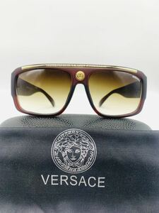 Gianni Versace サングラス　Model 9113 サイズ　62口17 -128