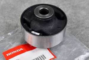 新品・未使用 ホンダ 純正 アコード ユーロ CL7 CL9 24S フロント コンプレンス ブッシュ 2個セット Front Compression Bushings,set of 2