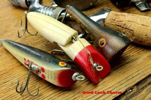 US オールドルアーセット 検) ARBOGAST HEDDON BOMBER REBEL 道楽 ハトリーズ BALSA50 ZEAL ザウルス ABU UMCO 昭和世代レトロ釣人に