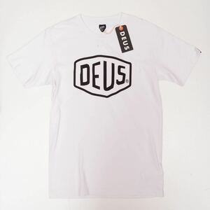 新品タグ付き メンズ XSサイズ【DEUS EX MACHINA デウスエクスマキナ】Shield Tee シールドTシャツ WHITE ホワイト CLASSICS クラシックス