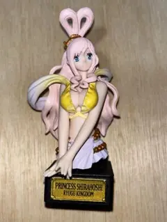 ガシャポン　ONE PIECE STATUE 04 しらほし姫