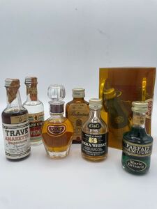 【詰め合わせ】 ミニボトル ミニチュアボトル VSOP バランタイン NAPOLEON ドービル 等 ウイスキー ブランデー スピリッツ ★EK2