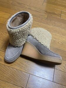 UGG ムートンブーツ ショートブーツ アグ ウェッジソール　25センチ