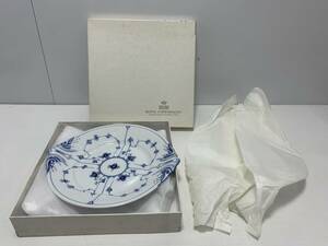 160151◆【保管品】ROYAL COPENHAGEN　ロイヤルコペンハーゲン　大皿　ブルーフルーテッド　直径約28ｃｍ/約31ｃｍ　写真追加あり◆Ｃ１