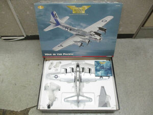 3783) 開封のみ コーギー CORGI 1/72 Boeing B-17G Sentimental Journey Flying Fortress AA33307 Aviation Archive Collector Series