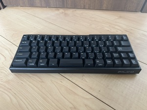 【美品】 FILCO Majestouch MINILA AIr キーボード FFBT67MRL/EB 赤軸 USキー 中古 