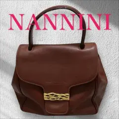 NANNINI ナーニーニー ゴールド バックル付き レザーハンドバッグ