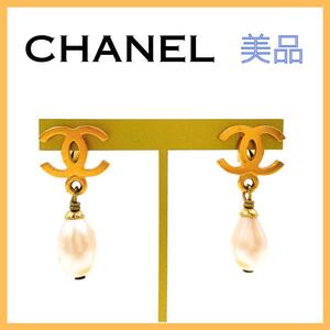 CHANEL シャネル ココマーク パール イヤリング ゴールド ヴィンテージ ホワイト ヴィンテージ アクセサリー 金色