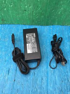 送料無 TOSHIBA 東芝 AC ADAPTOR 15V~8A PA3237U-3ACA 動作品