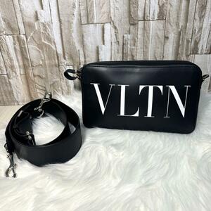 【美品】VALENTINO ヴァレンティノ ガラヴァーニ ショルダーバッグ