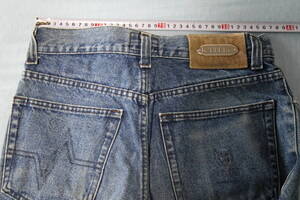 値下げ ICEBERG JEANS サイズ31 中古（B）