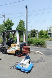 静岡県発　全高３ｍ/70kg　静岡製機　ポーリフト　PL-D　100V　電動リフター　荷揚げ機　ポールリフト　昇降機　リフト　荷揚機