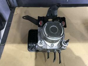 ジムニー ABA-JB23W ABSアクチュエーター クロスアドベンチャ- 9型 ZJ3 56100-57MA2 74,048km