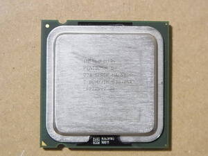 ◎Intel Pentium D 820 SL8CP 2.8GHz/2M/800/05A Smithfield LGA775 2コア (Ci0205)